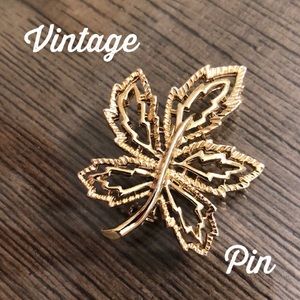 Vintage Light Goldtone Open Filigree Leaf Pin